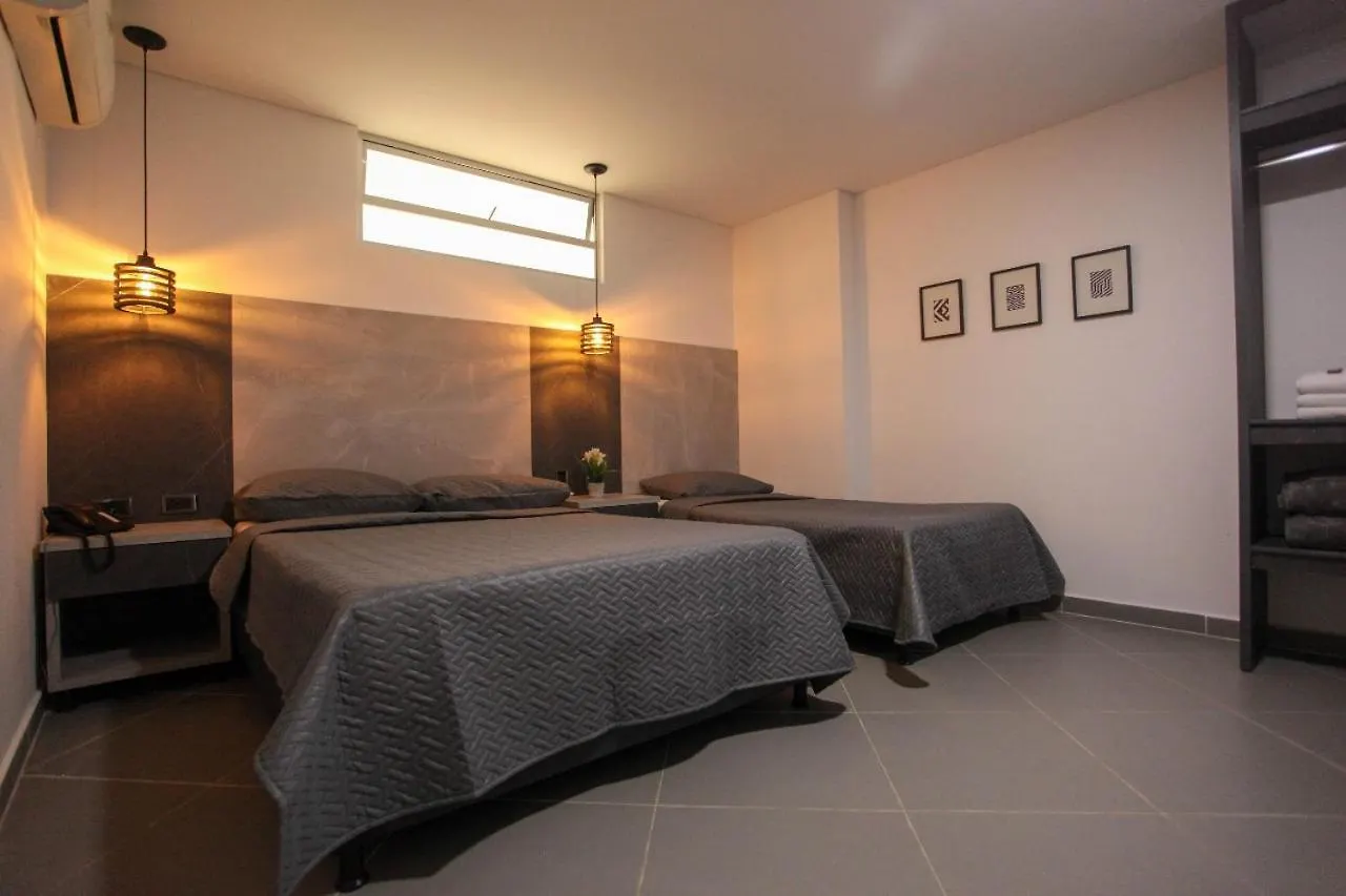 Hotel California Medellín 0*,  Colombia